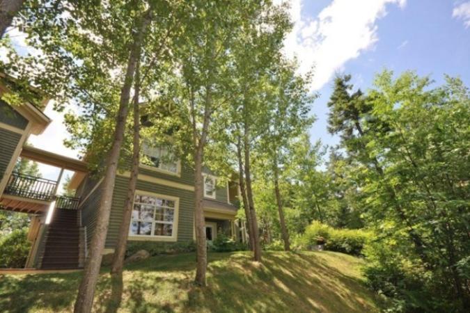 Le Serein Condo Tremblant Les-Eaux مونت تريمبلانت المظهر الخارجي الصورة
