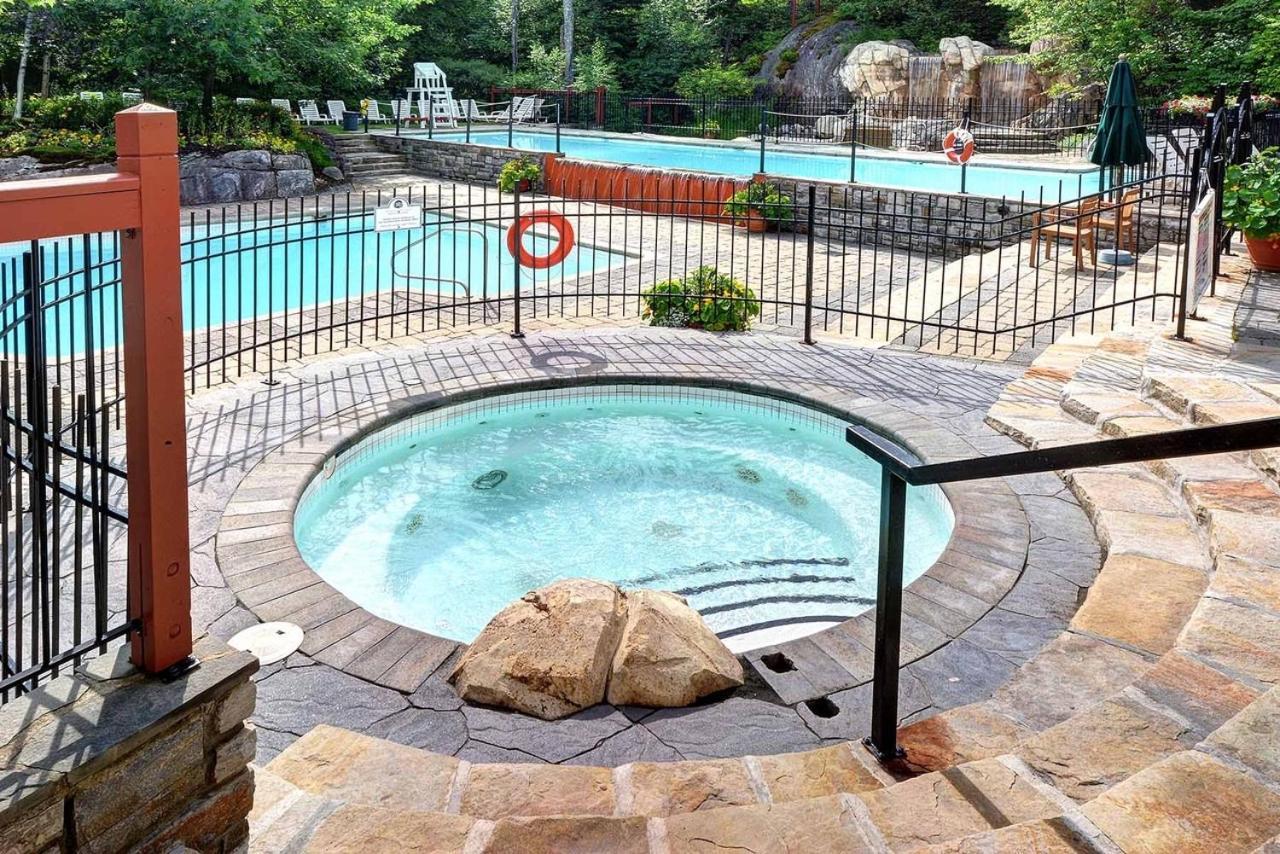 Le Serein Condo Tremblant Les-Eaux مونت تريمبلانت المظهر الخارجي الصورة